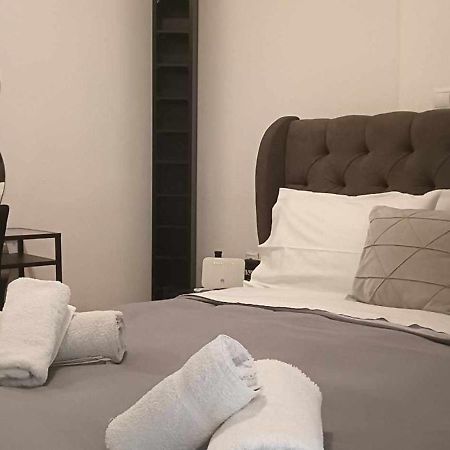 Φωτεινό Διαμέρισμα Πειραιας 피레아스 외부 사진